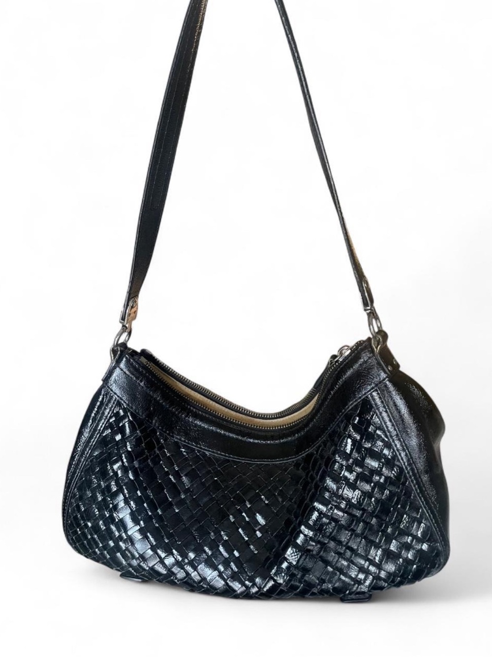 Y2K Slouchy Bag Black Woven Leather Elliott Lucca